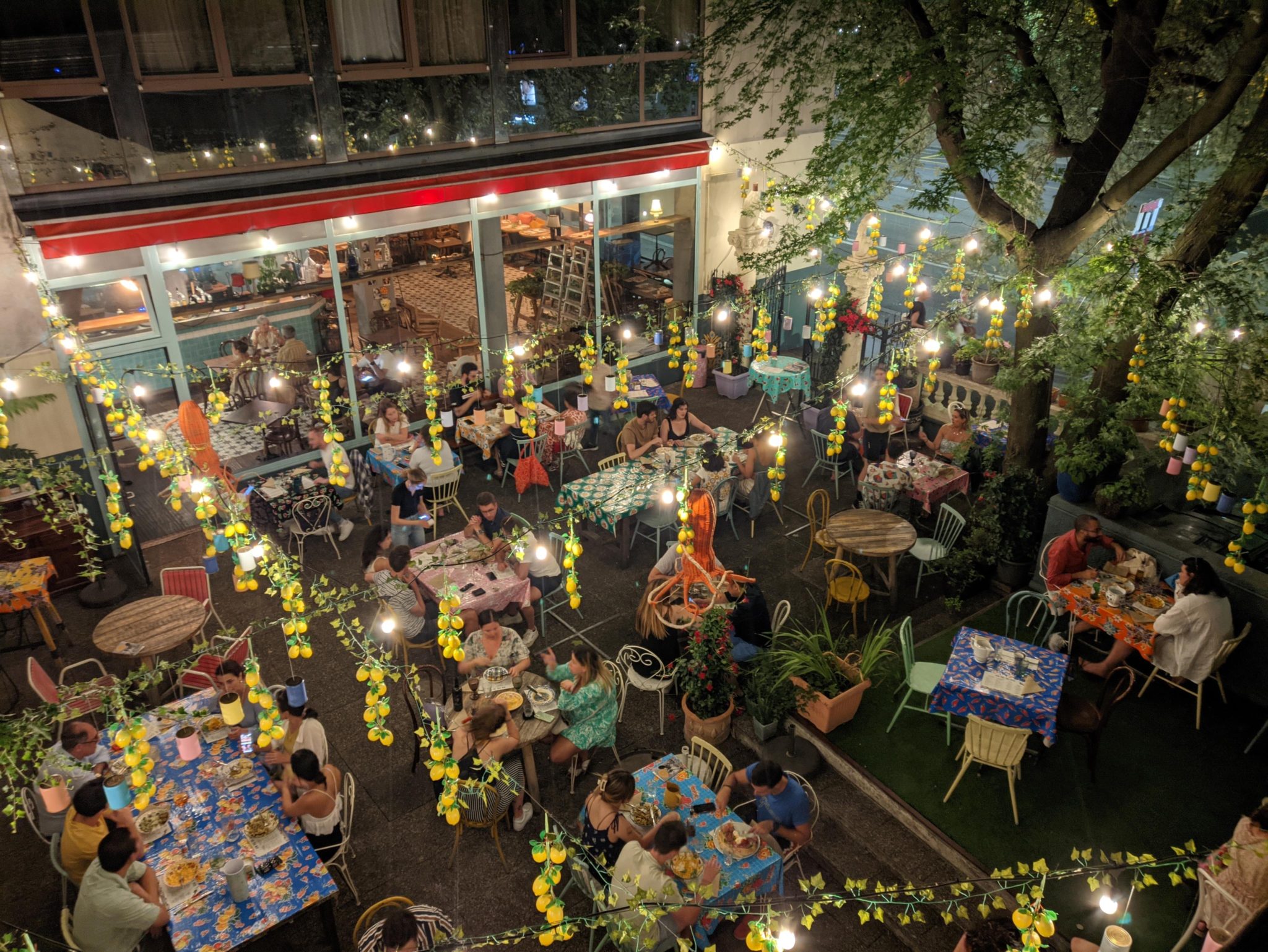 Un Po’ Di Più (Lausanne) Quand estce qu'on mange?