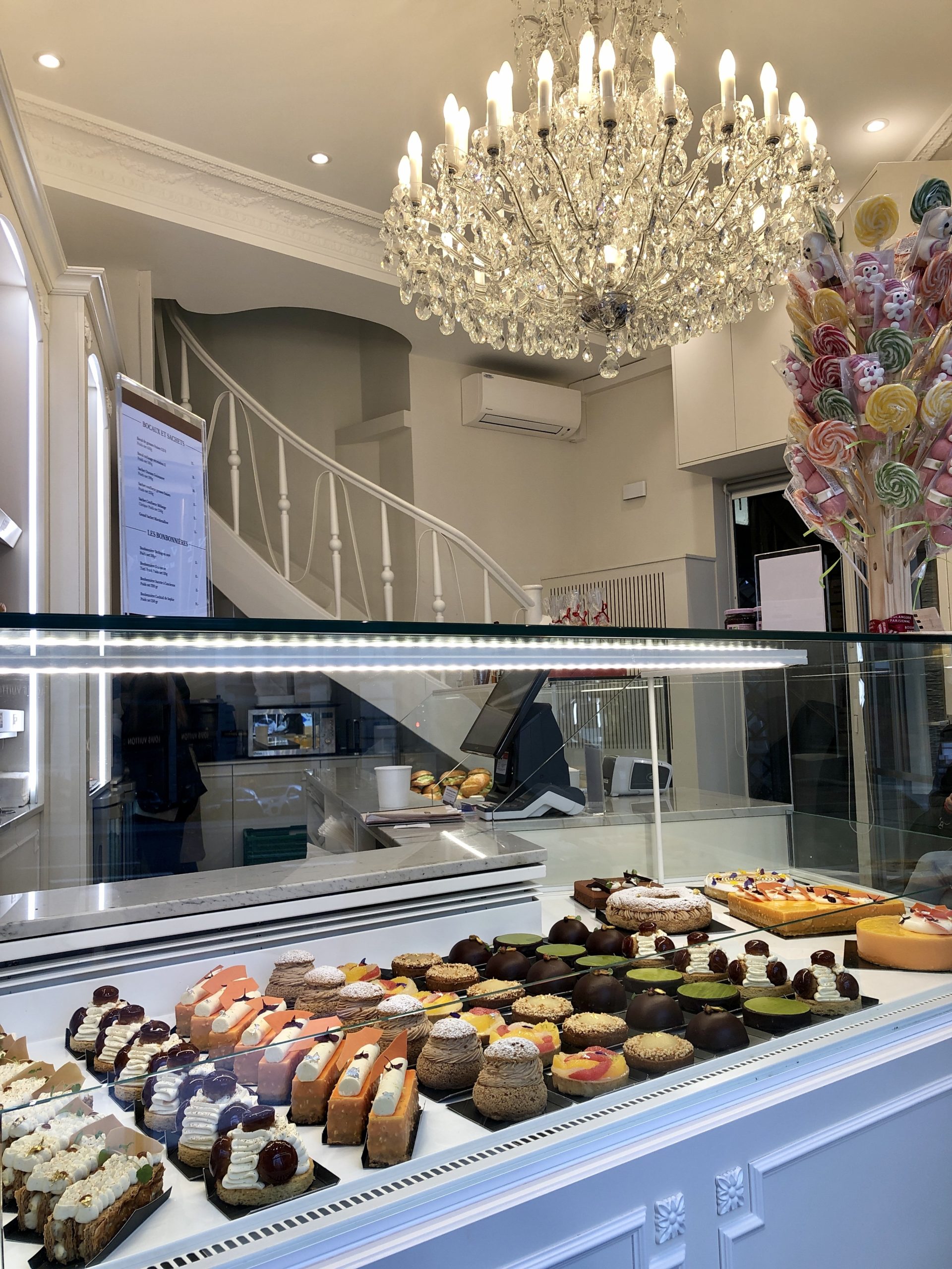 Boulangerie Parisienne (Lausanne) Quand estce qu'on mange?